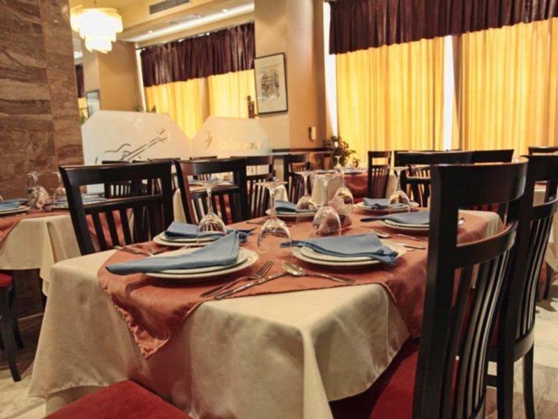 Hotel Regency Korce Eksteriør bilde